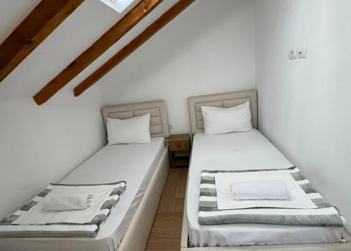 Emante 别墅 Tushemisht