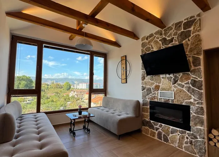 Villa Emante Tushemisht